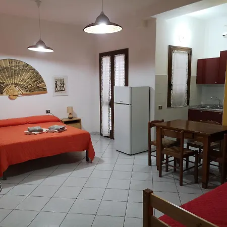 Casa Vacanze Rose E Fiori Sardegna San Vito  Exterior photo